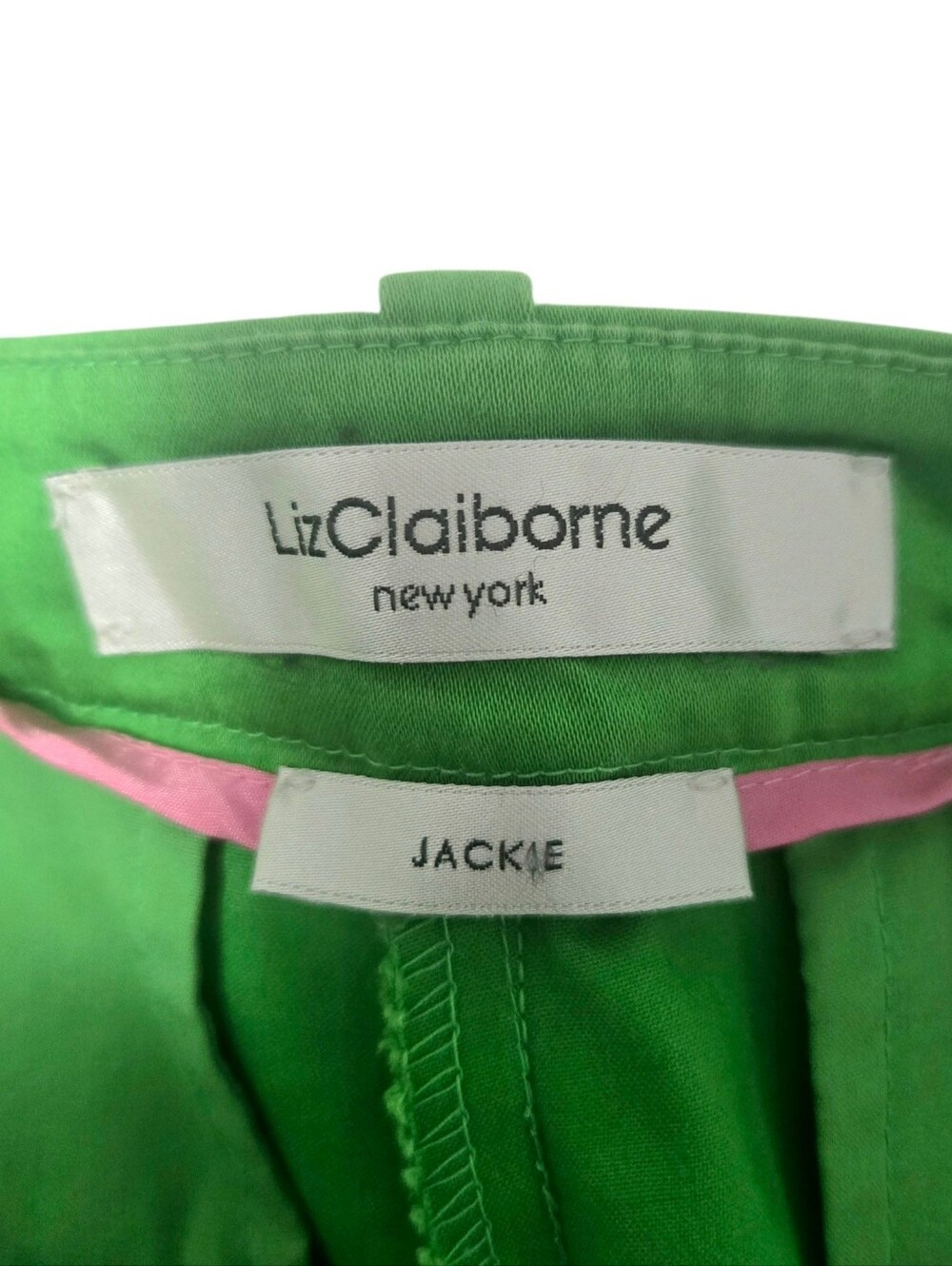 Liz Claiborne Jackie, bermuda shorts. Green, Size 10 - Picture 12 of 12